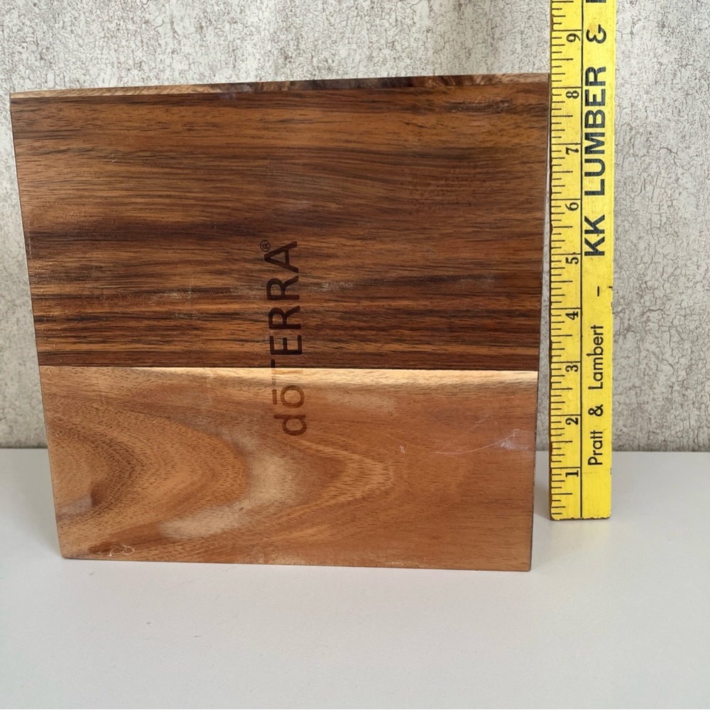 doTERRA Natural Wood Holder Organizer - Picture 8 of 9